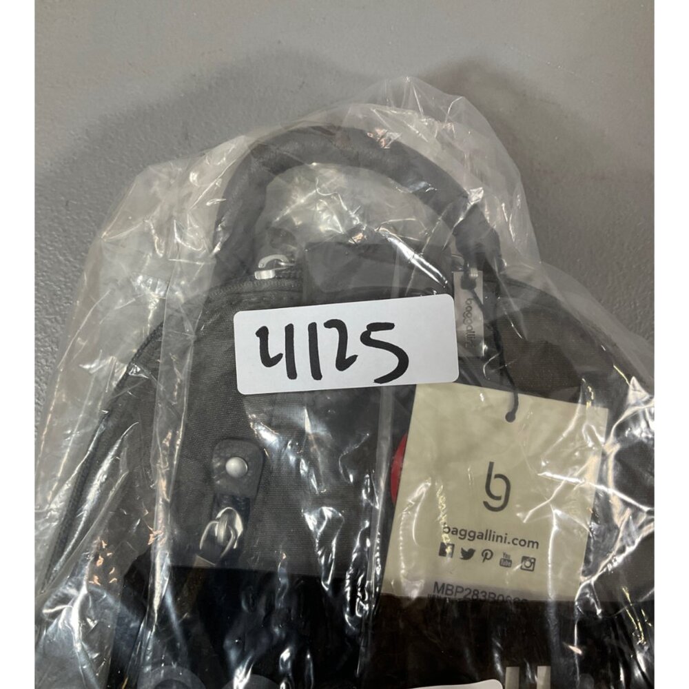 Baggallini Metro Convertible Backpack - RFID Wristlet, Water-Resistant Nylon, Ad - Picture 10 of 10